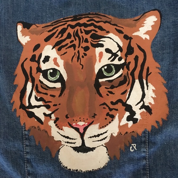 Custom Painted Tiger Jean Shirt Jacket - Picture 6 of 8